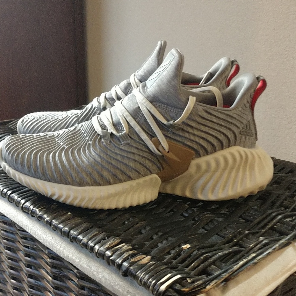 Adidas Alphabounce shoes size 8.5 women's or 7 men